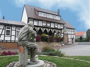 Gast- Und Pensionhaus Zur Linde Staufenberg  Exteriör bild